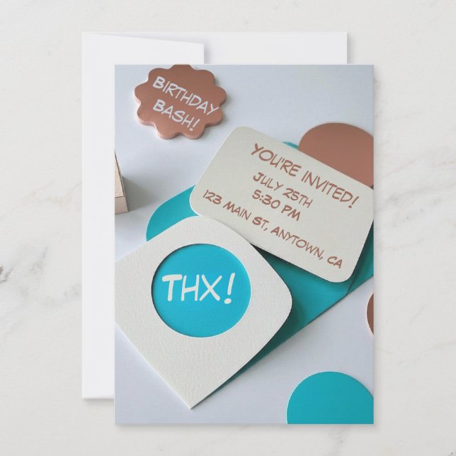 Diseño único y distintivo de la invitación al cump (Anverso)