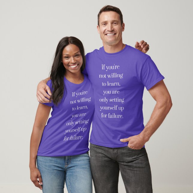 Dispuesto A Aprender Camiseta Oscura Básica (Unisexo)