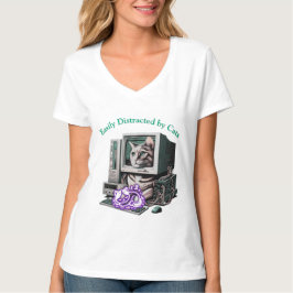 Distraído fácilmente por la graciosa camiseta de u