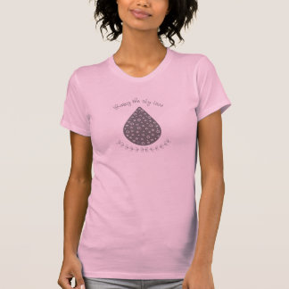Distribución de la camiseta aceitosa del amor