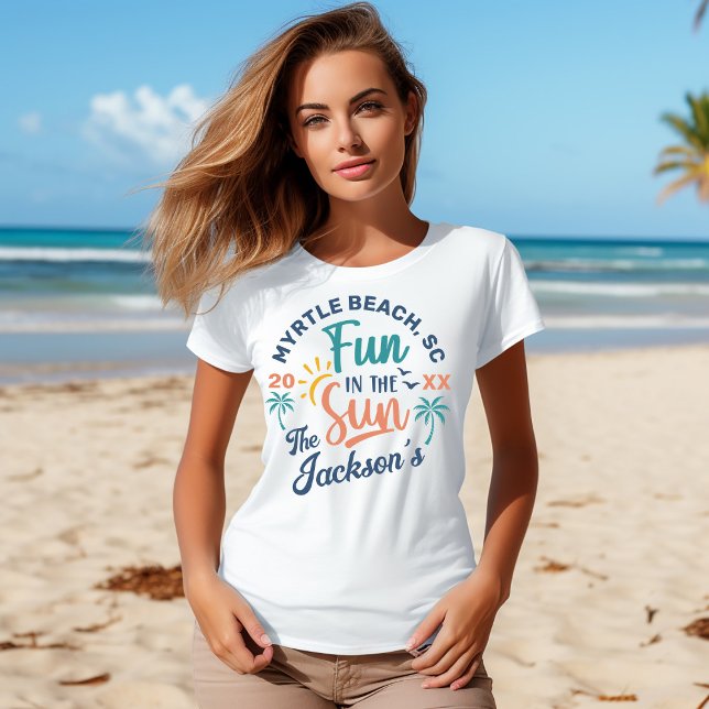 Diversión en la camiseta Sun Family Vacation Beach (Fun in the Sun Family Vacation Shirt -Add your own location)