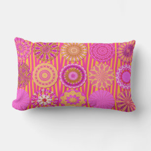 Diversión Kaleidoscope, almohada lumbar rosa amari