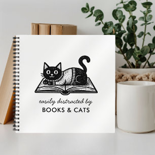 Divertido Fácilmente Distraído por Libros y Gatos