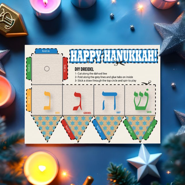 DIY Dreidel Feliz Tarjeta de Saludo Hanukkah (This crafty card is sure to provide so much fun with the kids. )