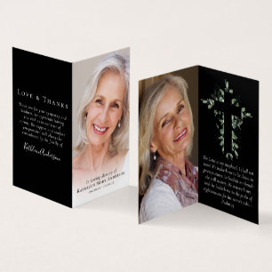 Doblado En Tarjeta De Oración Memorial De La Memor