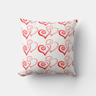 Doble almohada de cardíacas rojas
