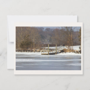 Dock por tarjeta postal del lago congelado