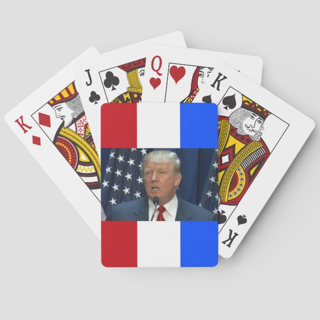 Donald Trummp en una carta de juego (Reverso)