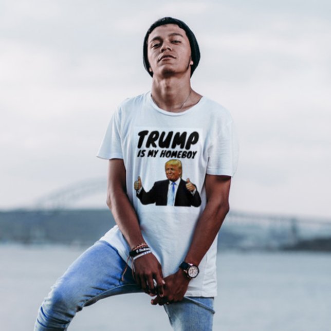 DONALD TRUMP ES MI CAMISETA DE CAMISETAS EN CAMISE (Subido por el creador)