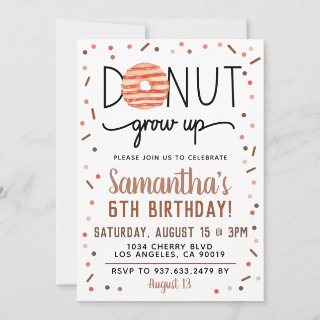 Donut de chocolate crece para la invitación de cum (Anverso)