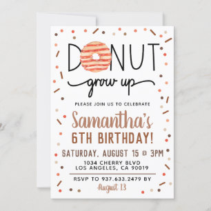 Donut de chocolate crece para la invitación de cum