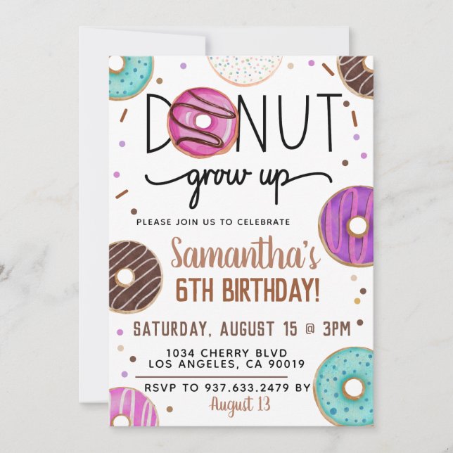 Donut de chocolate crece para la invitación de cum (Anverso)