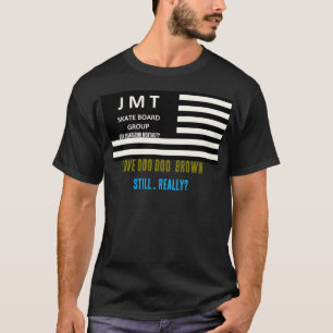 DOO BROWN  Camiseta Básica Oscura