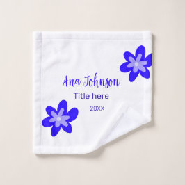 Doodle de flores azules titulo año 20XX profesión