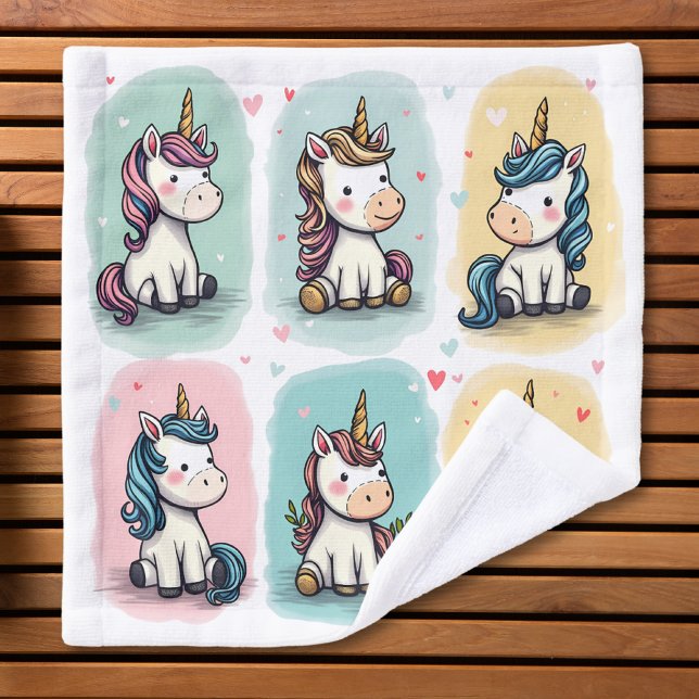 Doodles Cute Unicorn (Subido por el creador)