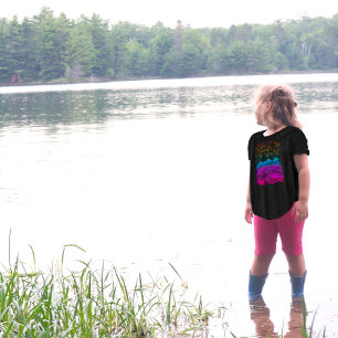 Dormir bajo las estrellas acampando camiseta