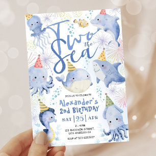 Dos Animales de Fiesta en el Mar Niño Invitación a