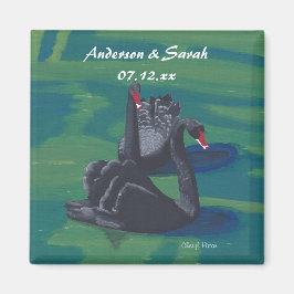 Dos cisnes negros nadando imanes de fecha personal