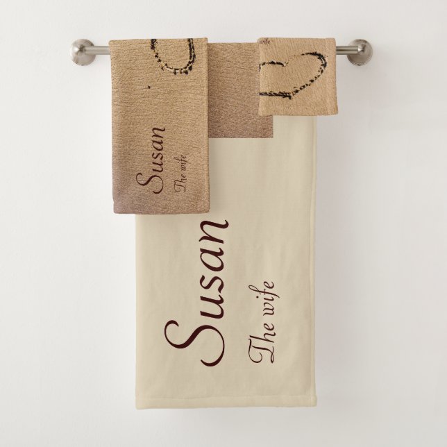 Dos Corazones En La Arena (In situ)