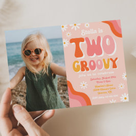 Dos invitaciones de cumpleaños de Groovy | Invitac