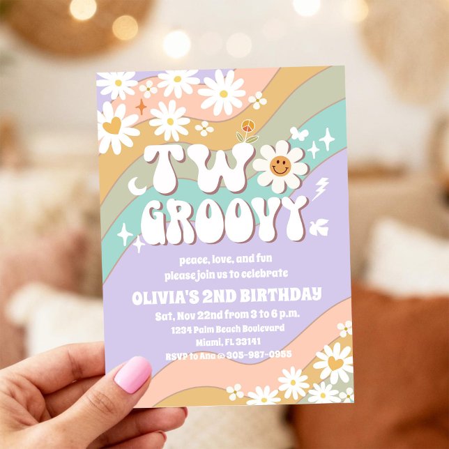 Dos Invitaciones de Cumpleaños Groovy Daisy (Subido por el creador)