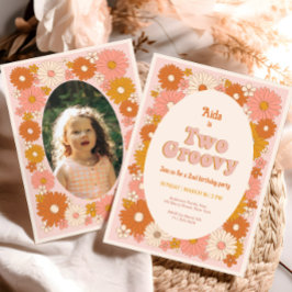 Dos invitaciones de cumpleaños Groovy Retro Floral