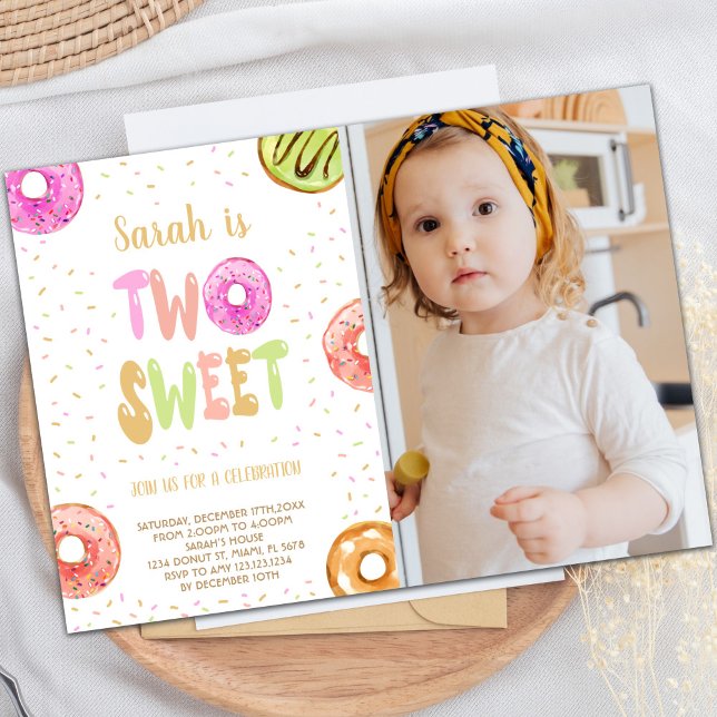 Dos invitaciones para el cumpleaños de Dulce Luz F (Two Sweet Light Photo Donut Birthday Invitations)