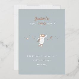 Dos invitaciones para el segundo cumpleaños del Re
