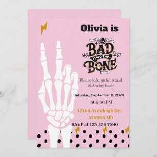 Dos malas invitaciones de segundo cumpleaños