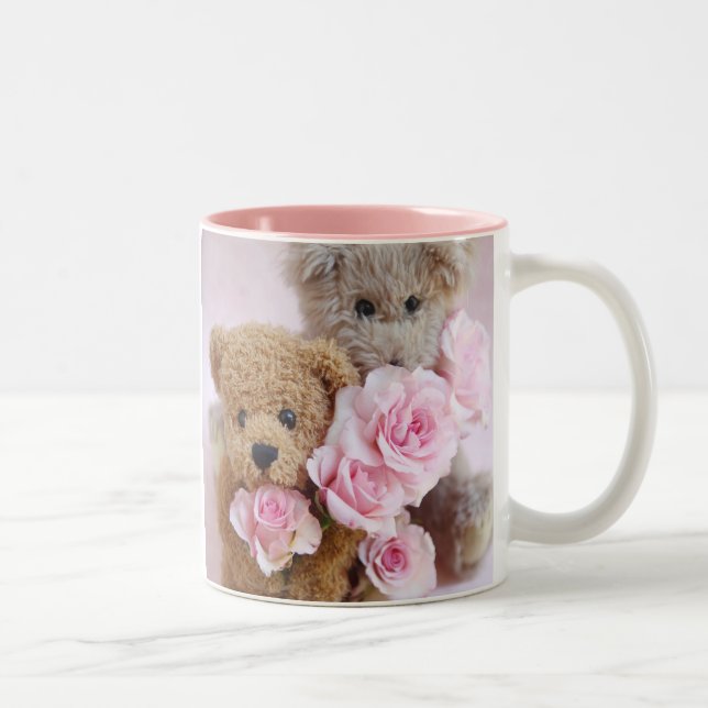 dos osos de peluche que sostienen la taza de café (Derecha)