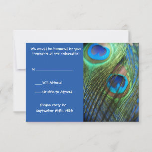 Dos plumas de pavo real azul RSVP