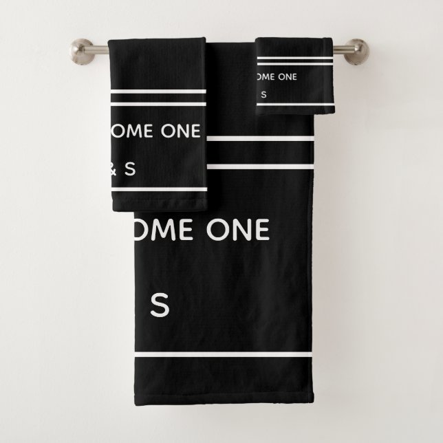 Dos simples se convierten en un monograma blanco y (In situ)