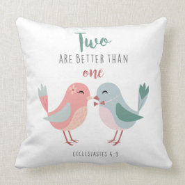 Dos son mejores que una almohada de Biblia Verse