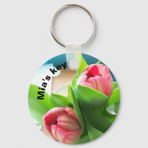 Dos tulipanes rosados en un llavero personalizado