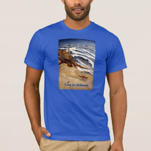 Driftwood por la camiseta de la playa