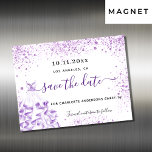 Dulce vestido 16 violeta salva el imán de fecha<br><div class="desc">Una chica y de moda Salva la tarjeta magnética de la fecha para una fiesta de 16 y 16 años dulce. Un elegante fondo blanco decorado con un polvo falso purpurina violeta y lavanda y un vestido. Personalice y agregue una fecha y un nombre/edad. Letras negras y violetas. El texto:...</div>