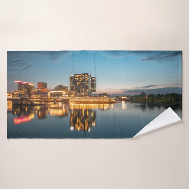 Dusseldorf Alemania (Toalla de baño)