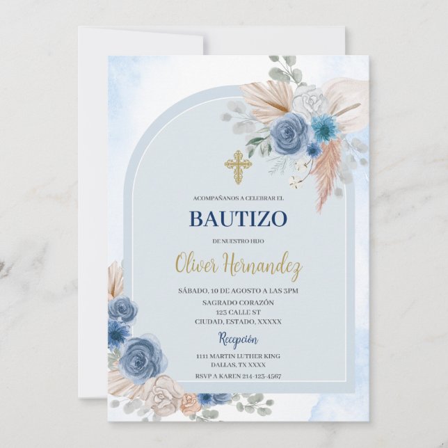 Dusty Blue Floral Bautizo Invitación española (Anverso)