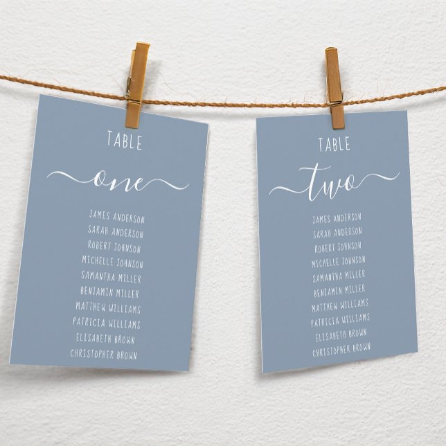 Dusty Blue Modern White Script Seating Chart Card (Subido por el creador)