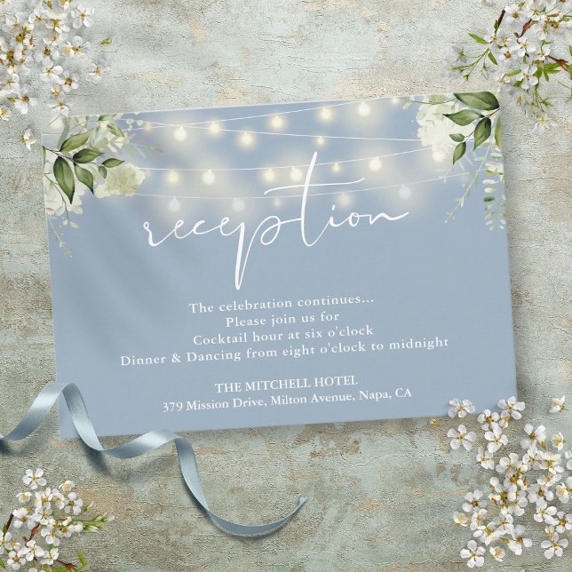 Dusty Blue String ilumina recepción de boda floral (Dusty Blue String Lights Floral Wedding Reception Enclosure Card)