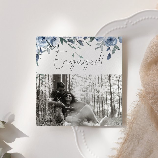 Dusty Pastel Blue Flowers Photo Engagement Party (Subido por el creador)