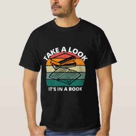 Echa un vistazo a la camiseta de un libro: Reader'