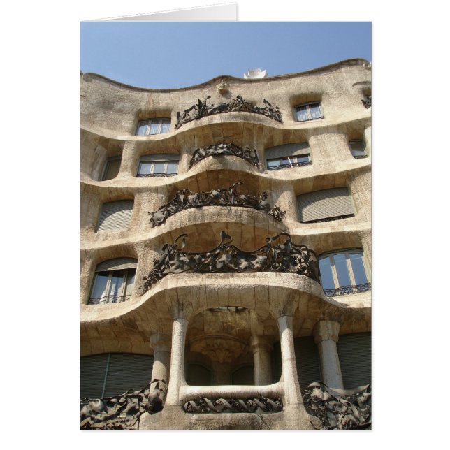 Edificio Gaudi de Europa (Frente)