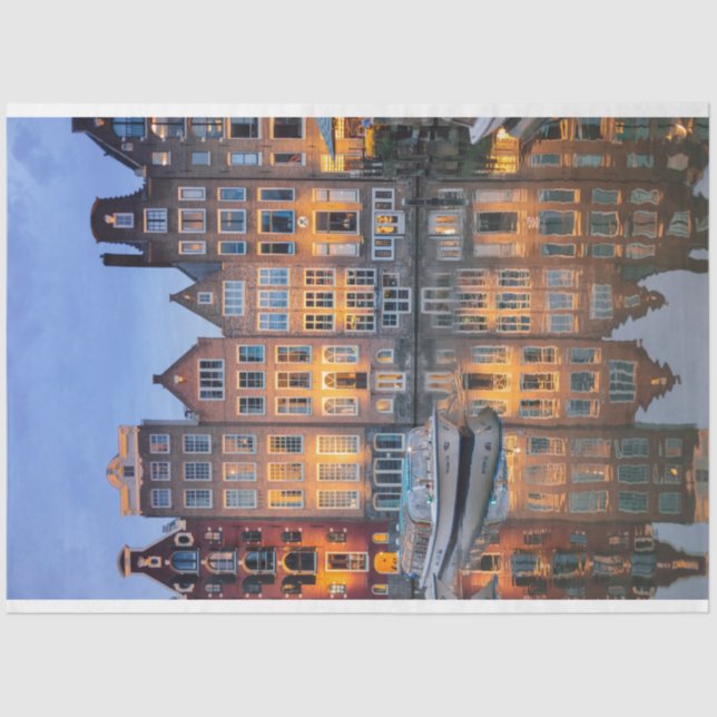 Edificios de la ciudad sobre papel de tejidos de d (Anverso)