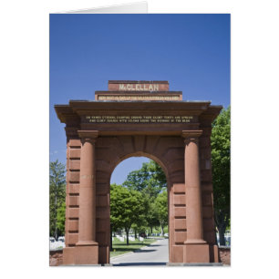 EE. UU., VA, Arlington. Puerta McClellan en Arling