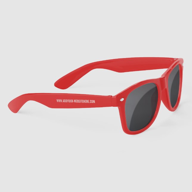 Ejemplo de gafas de sol con texto personalizado (Derecha)