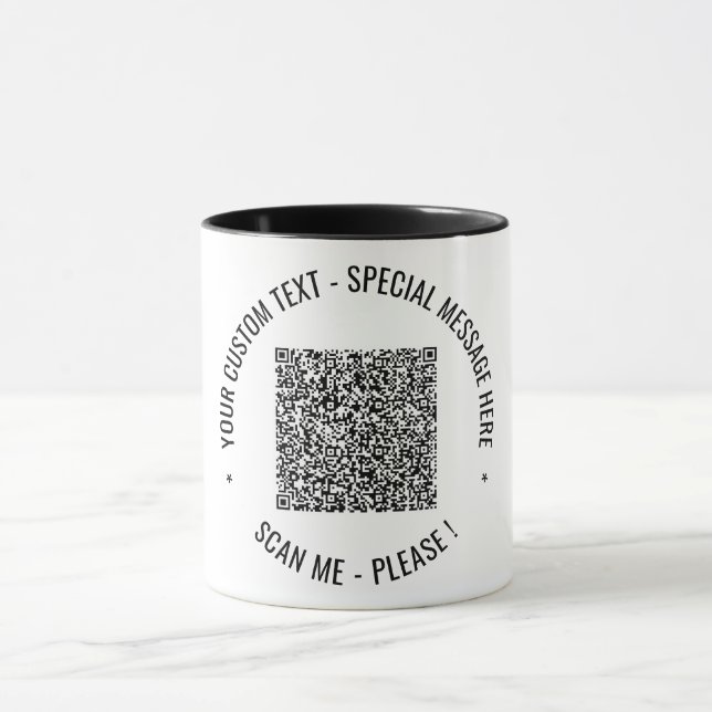 Ejemplo de taza de café con código QR y texto pers (Centro)