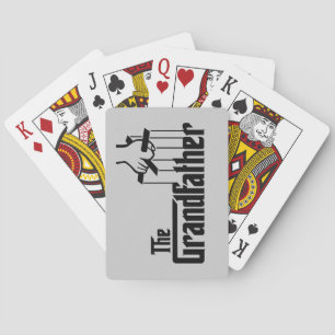 El abuelo jugando cartas