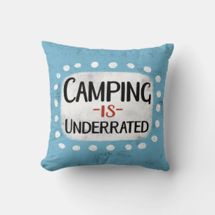 El acampar es un Cojín decorativo subestimado