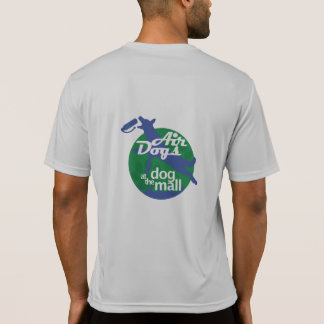 El aire persigue gris de la camiseta